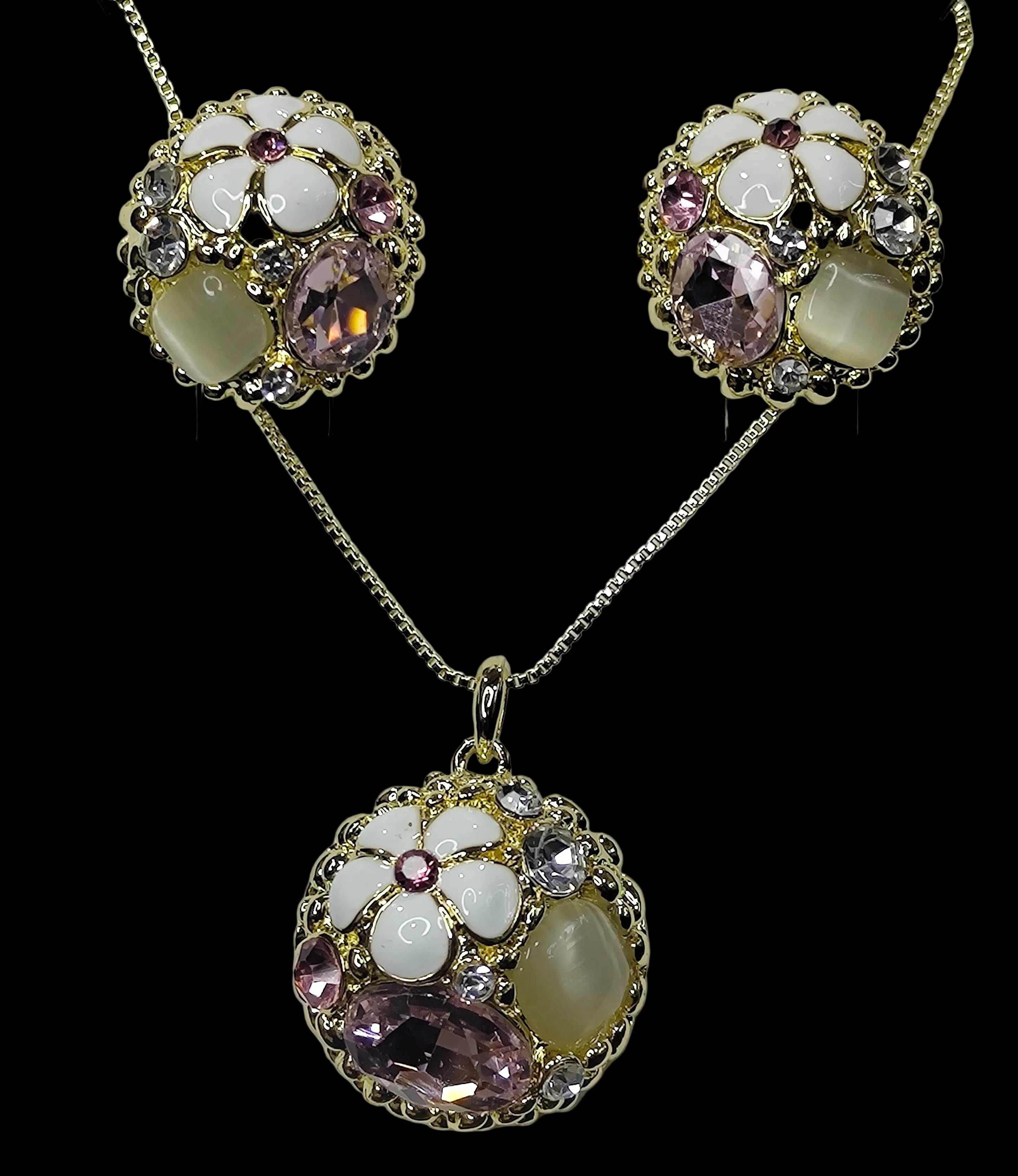 Floral Crystal Pendant Set – Gold-Tone Finish