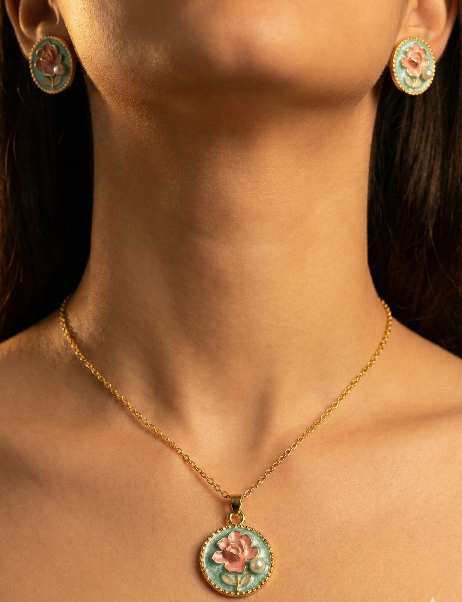 Hand-Painted Floral Jewellery Set – Necklace & Earrings in Golden Bloom