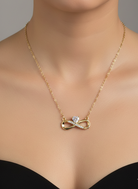 Infinity Jewellery Set – Necklace & Earrings